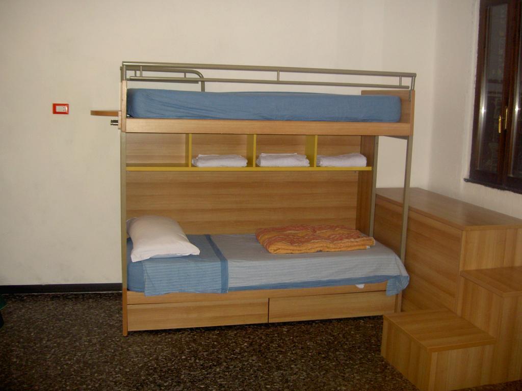 Casa Ale Bed & Breakfast Marghera Exterior photo